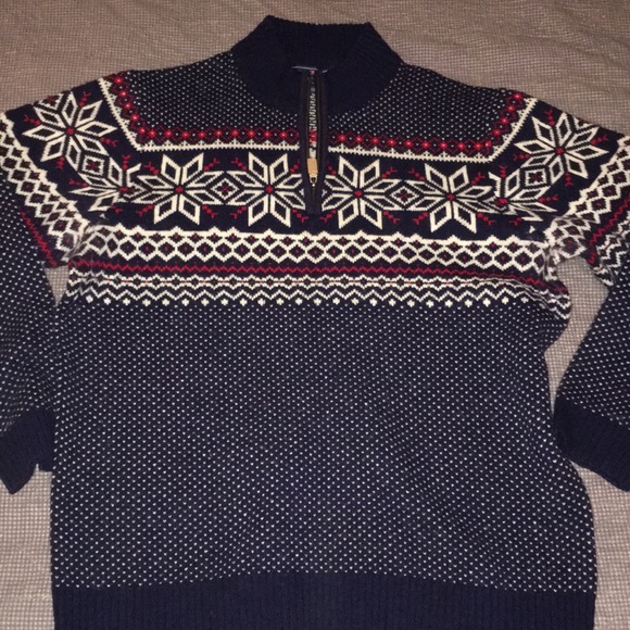 Vineyard Vines Other - VV Sweater